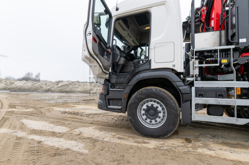 Scania 420P 8x4 - 09